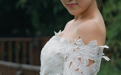 他缓慢而有力的往里挺L